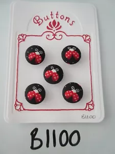 B1100 - Lot of 5 Handmade Black with Red Ladybird / Ladybug Covered Buttons - Picture 1 of 2