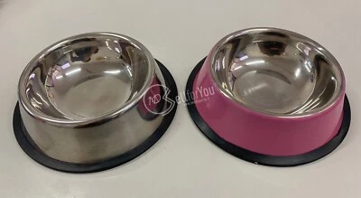 Coppia ciotole per cani in metallo antiscivolo rosa e argento 17,5/13 x 5 cm - Immagine 1 di 3