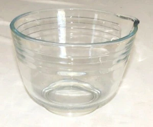 Glasbake Vintage 1 quart Clear Glass Batter Mixing Bowl 6-1/2" Pour Spout Ringed - Picture 1 of 2