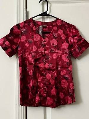 Guess Kids Lg Rojo Satinado Floral Abotonado Foto 1 de 2