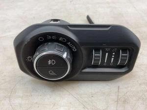Jeep JT Gladiator OEM Automatic Headlight Switch 2020 2021 2022 2023 060024 - Picture 1 of 7
