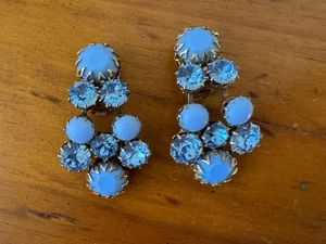 Pendientes clip grandes vintage firmados por SCHREINER cabujón de vidrio azul estrás - Imagen 1 de 9