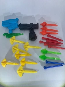 Imaginext DC Friends Replacement Projectiles Missiles Launchers - Lot 20+ - Picture 1 of 4