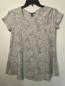 A Pea in the Pod Maternity Floral T-Shirt Short Sleeve Casual Small - Picture 1 of 5