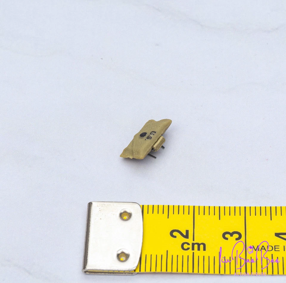 Bolsa de primeros auxilios para figura DID XA80012 US Rangers Private Reiben escala 1/12 Foto 1 de 1