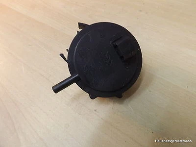 EDD 2216 Easy Pressure Box Level Switch 85/65-280 276574 - Image 1 of 3