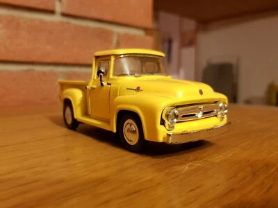 Modellino Ford F-100 Pick Up 1956 Scala 1:36 - Immagine 1 di 4