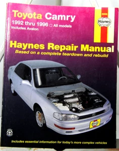 Automotive Haynes Repair Manual Toyota Camry 1992 thru 1996 All Models & Avalon - Picture 1 of 4