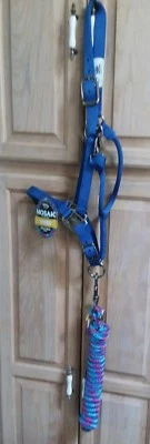 GRAN TEJEDOR 1" NYLON CABALLO CABESTRO CON ESTAÑO hardware azul deslumbramiento mosiac ajuste Foto 1 de 3