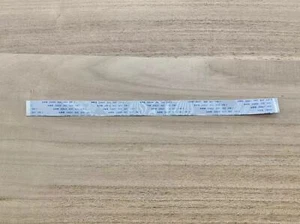 30 broches largeur 1,5 cm longueur 25 cm même côté câble CviLux E208903-5 AWM 105C - Photo 1/3
