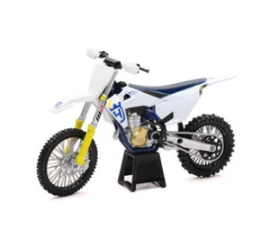 Nuovo Ray 1:12 Husqvarna FC 450 Modello Giocattolo Motocross Motobike Dirt Bike Regali Bambini - Foto 1 di 3