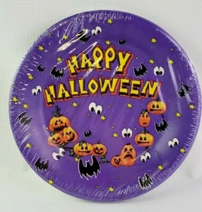 Vintage 1993 HAPPY HALLOWEEN Purple 16 Paper Plates 7" Dessert - Pumpkins Bats - Bild 1 von 3