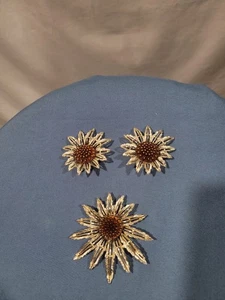 Vintage Signed Sarah Coventry Starburst Brooch &Earrings Set 1961 - Picture 1 of 5