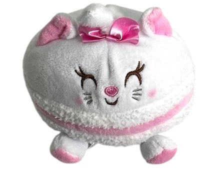 2022 Disney Munchlings Marie Plush Aristocats Mystery Chaser Macaron Baked Treat - Image 1 of 4