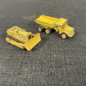 1968 Dinky Bulldozer (#94) And Yellow Dump Truck Euclid R-40 (#8106) Hong Kong - Picture 1 of 23