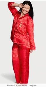NEU! Victoria's Secret langes ROTES BESTICKTES DRRACHE-Pyjama-Set mit Satin Neu mit Etikett Gr. M Reg - Bild 1 von 5