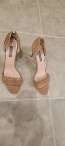 sjp by sarah jessica parker 41 Euro 9 US Heels Shoes Tan Suede - Picture 1 of 5
