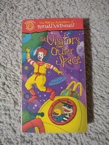 The Wacky Adventures of Ronald McDonald: Visitors From Outer Space VHS - Imagen 1 de 7
