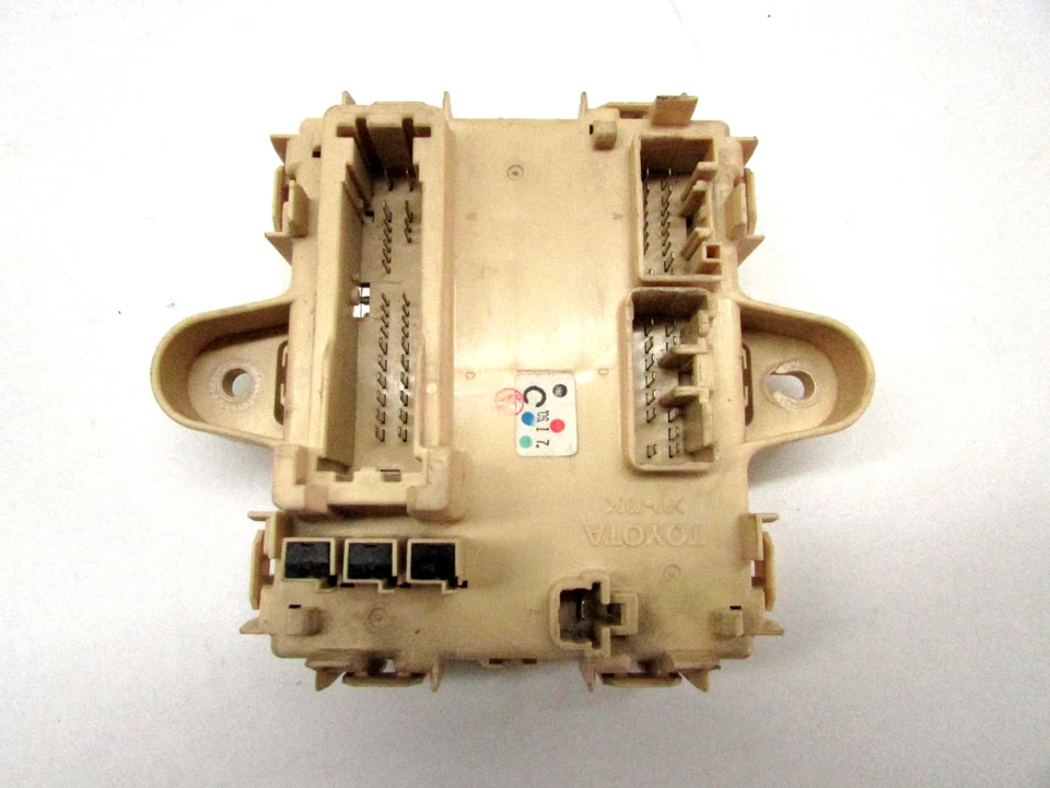 Lexus RX400H 2006 relé de fusibles caja de conexiones fabricante de equipos originales 06 07 08 Foto 1 de 1