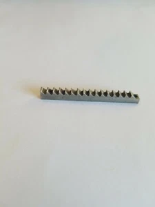 UNION SPECIAL 35826A ZAHNABSCHNITT FÜR NÄHMASCHINEN, GEBRAUCHT -VERSANDKOSTENFREI- - Bild 1 von 2