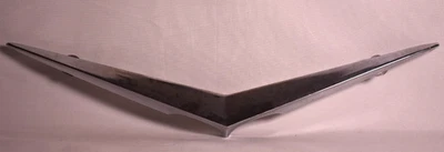 Emblema de adorno de maletero en V - para Chevrolet Belair 1956 usado marca DMC Foto 1 de 4