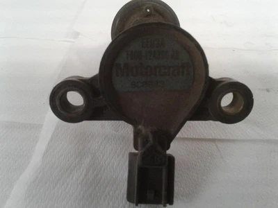 二手点火线圈 适合:1999 年福特金牛座 8-207 3.4L SHO A 级 — 第 1/4 张图片