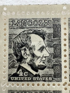 USA President Abraham Lincoln 4 Cent 4c US Postage Stamp Black - Picture 1 of 4