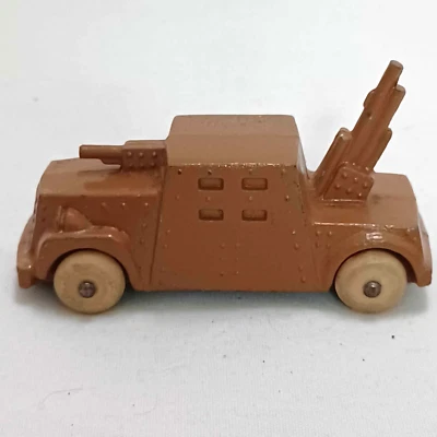 BARCLAY No. 152 SLUSHCAST BROWN ARMORED TRUCK TOY 1930s ORIGINAL WHEELS - Image 1 of 4