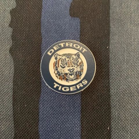 DETROIT TIGERS Vintage Old MLB RUBBER Baseball FRIDGE MAGNET Standings Board Cover