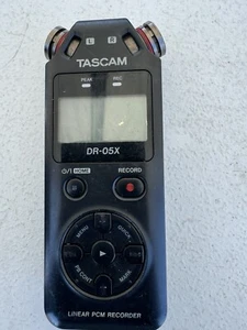 Tascam DR05X Registratore lineare PCM a 2 canali - Foto 1 di 4