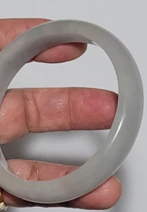 Pre-Owned Jadeite Bangle Bracelet 翡翠手镯58.7圈口 完美无纹裂2508 - Picture 1 of 10
