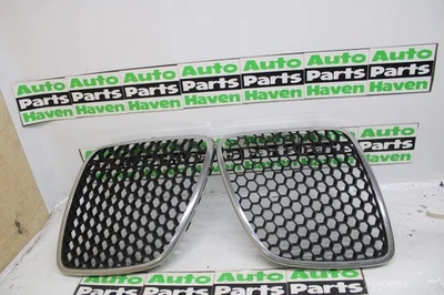 05-08 Pontiac Grand Prix GXP - Par de insertos de rejilla superior delantera cromados OEM Foto 1 de 4