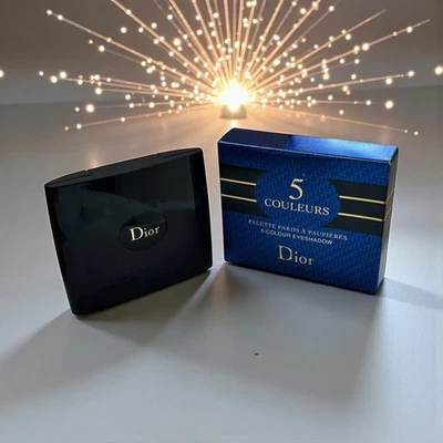 Paleta de sombras de ojos Dior 5 COULEURS # 780 MAUVE CHIC de Parfums Christian Dior 6 g Foto 1 de 4