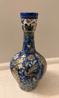 Jarrón antiguo de cerámica Qajar azul y blanco pictórico jarra recipiente Foto 1 de 4