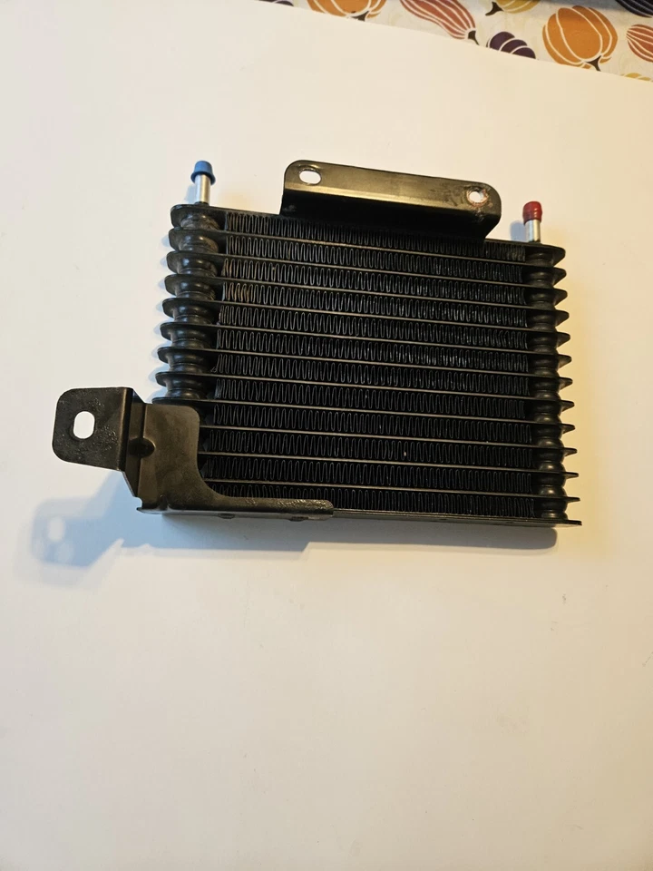 Enfriador de transmisión Ford Explorer 1996-2001 Foto 1 de 4