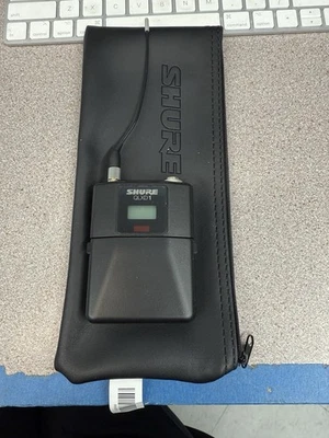 Shure QLXD1 H50 Digital Wireless Bodypack Transmitter (534 to 598 MHz) Excellent - Image 1 of 4