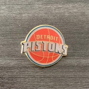 National Basketball Association (NBA) Detroit Pistons Team Logo Pin - Picture 1 of 1