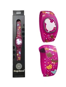 Banda Mágica Parques Disney + Mickey Mouse Comida Golosinas Snacks Banda Mágica Plus Rosa - Imagen 1 de 4