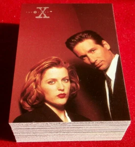 X-FILES - SEASON 3 - Complete VINTAGE Base Set (72 cards) - Topps - 1996 - Picture 1 of 12