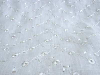 Embroidered Linen Fabric lt cream 4.5-4.75 oz. per sq yd 3 lin yds  58" wide - Image 1 of 4