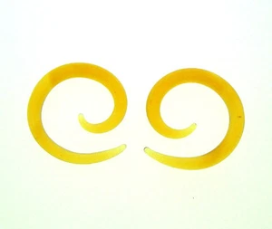 PAIR OF AMBER PYREX GLASS SPIRALS GAUGES PLUGS TALONS SMALL DIAMETER SPIRAL - Picture 1 of 1