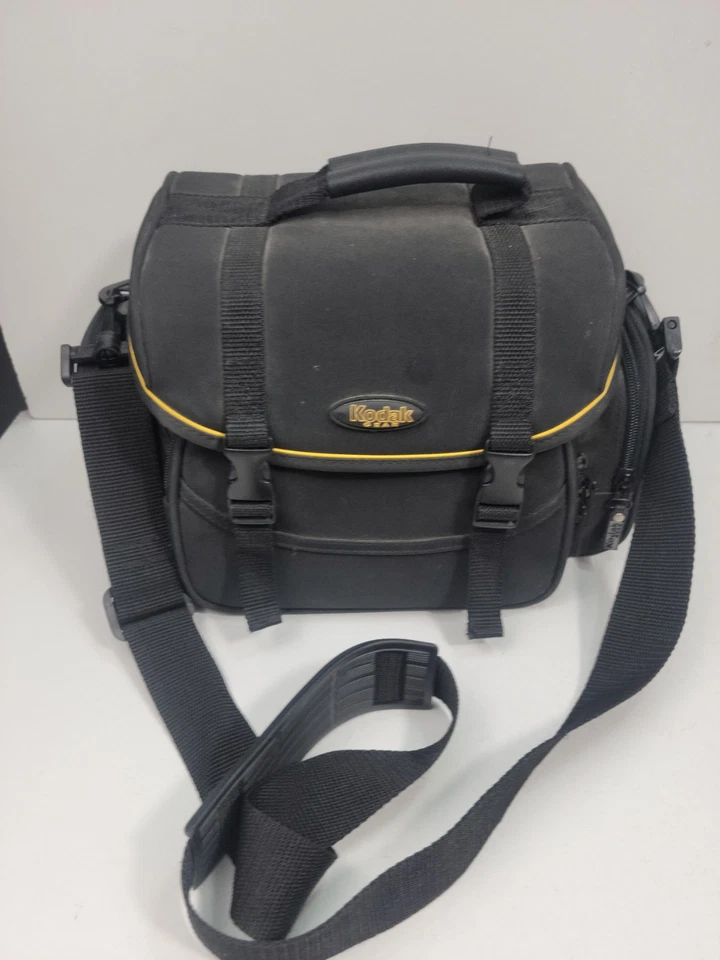 Bolsa de almacenamiento de fotos para cámara Kodak Gear negra con asa de correa de transporte ¡En muy buena condición! Foto 1 de 4