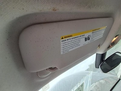 Used Left Sun Visor fits: 2018 Chevrolet Cruze w/o illuminated Left Grade A - Изображение 1 из 4