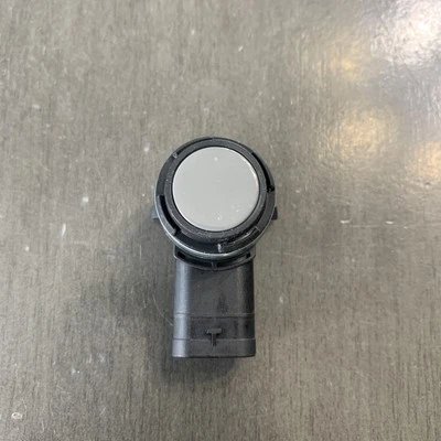 Sensor ultrasónico PDC de parachoques de estacionamiento Valeo VW Audi Porsche OEM 5Q0919275B gris Foto 1 de 4