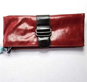 Shiraleah Harper Clutch Handbag Purse Pomegranate Red NWT!!! $45 Retail - Picture 1 of 6