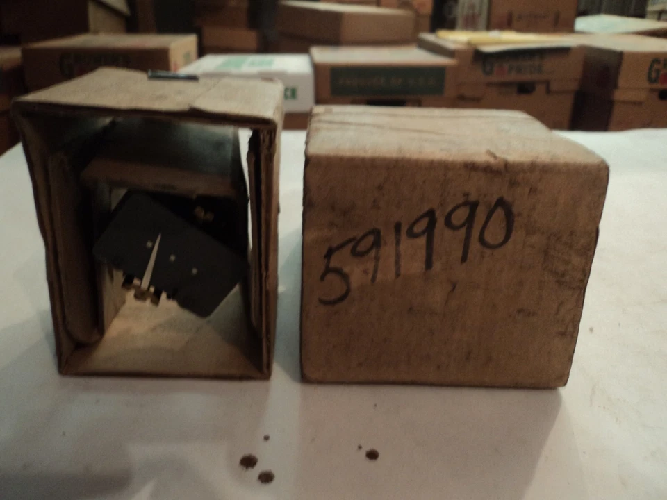 Medidor de combustible para camionetas Dodge 1939 a 1947 591990 nuevo stock antiguo Foto 1 de 1