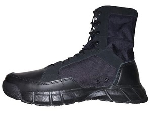 Oakley Lightweight Boots for Men for 