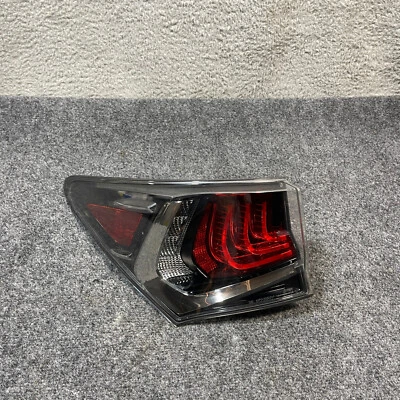 LEXUS GS350 2016-2020 LUZ TRASERA IZQUIERDA CONDUCTOR FRENO TRASERO LUZ TRASERA OEM Foto 1 de 4