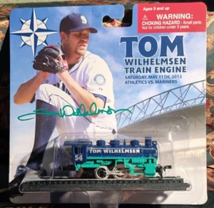 Motore auto treno Tom Wilhelmsen #54 Seattle Mariners 2013 Maisto MLB nuovo con scatola - Foto 1 di 3