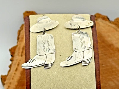 Pendientes colgantes de bota de vaquero navajo vintage de plata esterlina--TB633,25 Foto 1 de 4